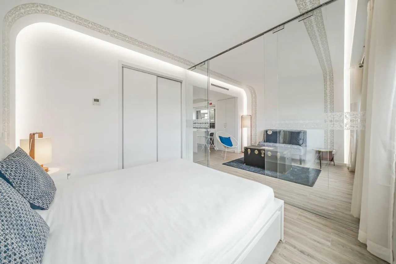 Pensionat Drapes Design Apartments By An Island Apart Funchal